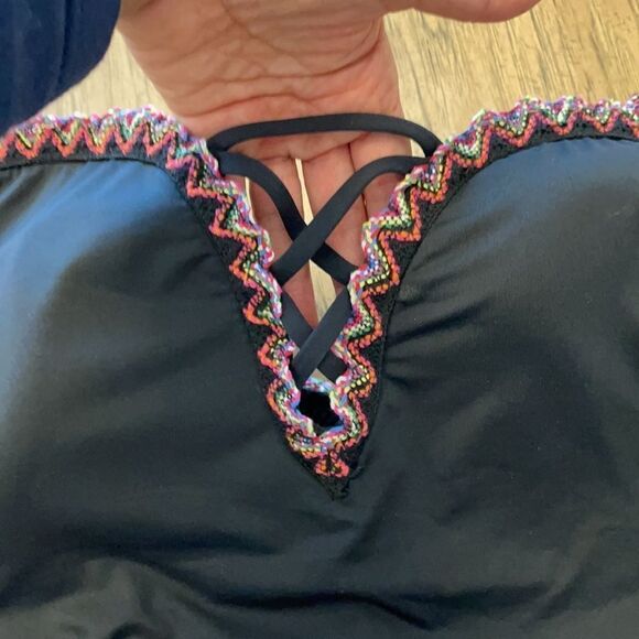 BECCA SWIMWEAR PLUNGE NECKLINE ONE PIECE.  NEW - Picture 2 of 10